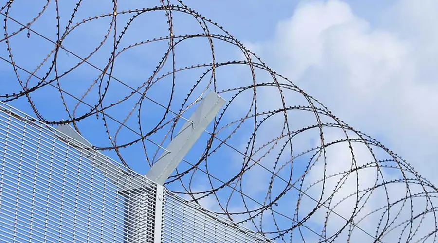 How to Safely Install Concertina Wire for Maximum Security